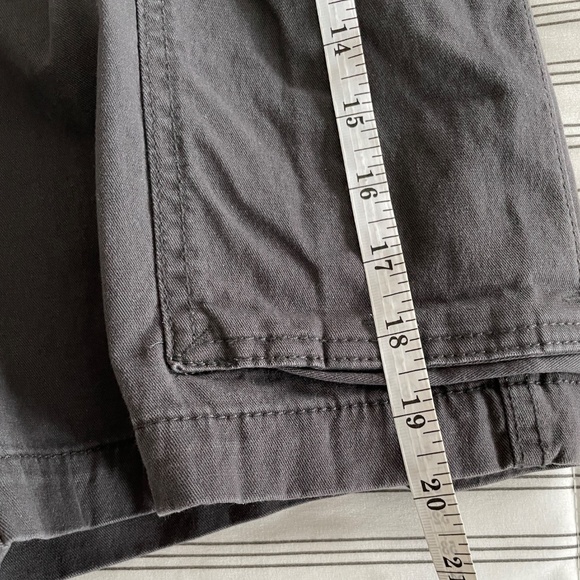 MEN'S CARGOT SHORTS BLACK -Old Navy- - Picture 6 of 7